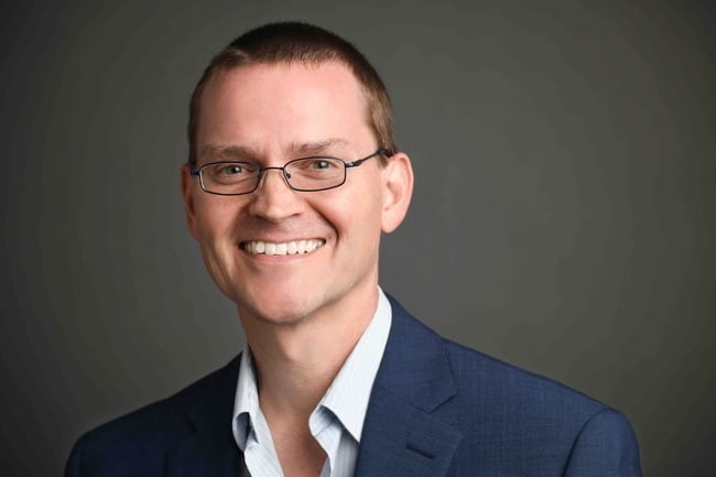 Visual Data Expands to Singapore and Promotes Simon Constable to Chief Operating Officer